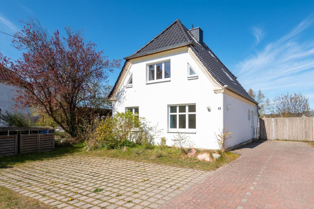 Ferienwohnung Brombeere Mit Grossem Garten Und Balkon Graal-Mueritz Eksteriør billede